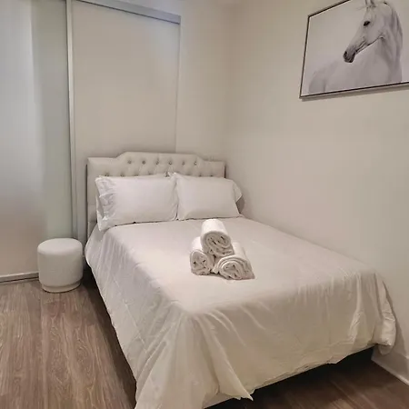 Cozy One Bedroom & Loft Sunset Free Off Site Parking And Wifi
